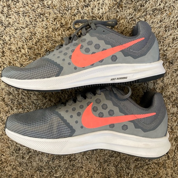Women’s Nike Running Shoes (Worn Once) - Picture 3 of 5